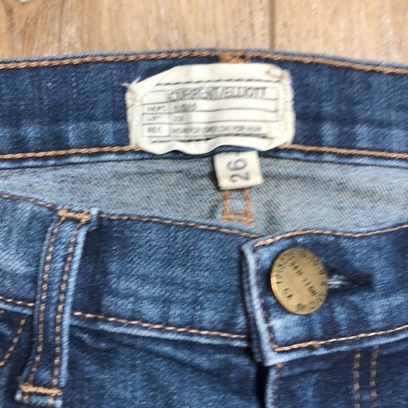 Current/Elliott Stiletto Skinny Jeans in Darcy 26 - Picture 8 of 9